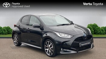 Toyota Yaris 1.5 Hybrid Dynamic 5dr CVT Hybrid Hatchback